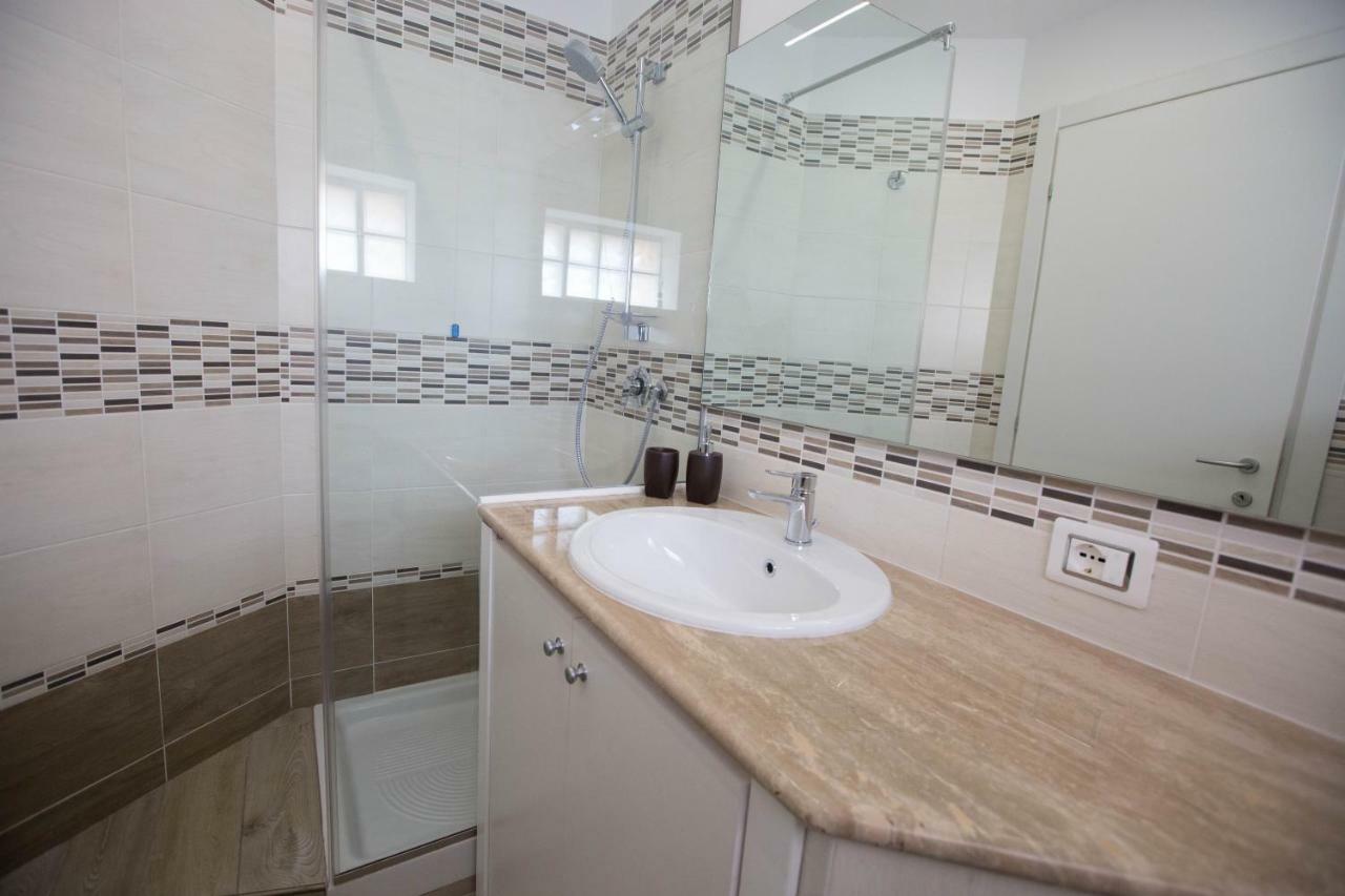 4 Rent Bed & Breakfast Albano Laziale Exterior photo